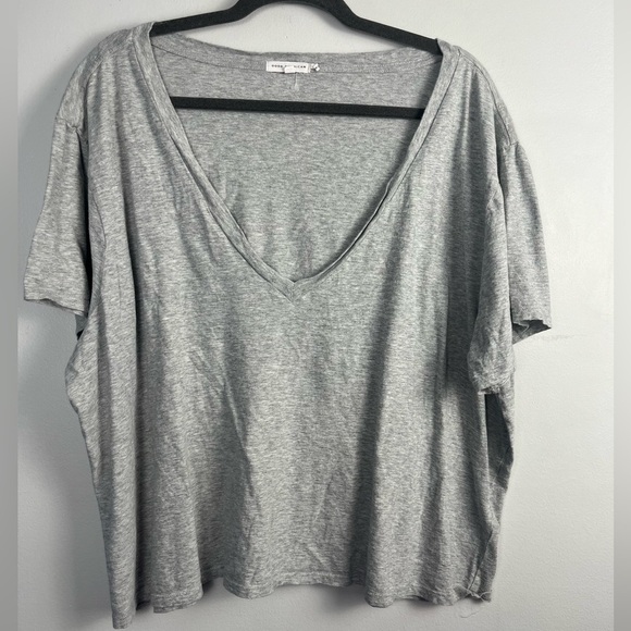 Good American Grey slouchy v-neck size 5 / 2X 100% cotton - Picture 1 of 6